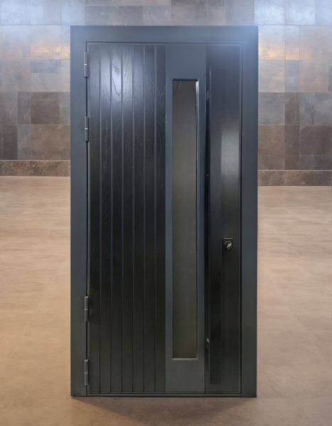 Дверь с бугельной ручкой Дверь с бугельной ручкой