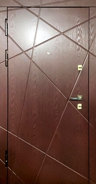 Стальная дверь с фрезерованными накладками МДФ Стальная дверь с фрезерованными накладками МДФ